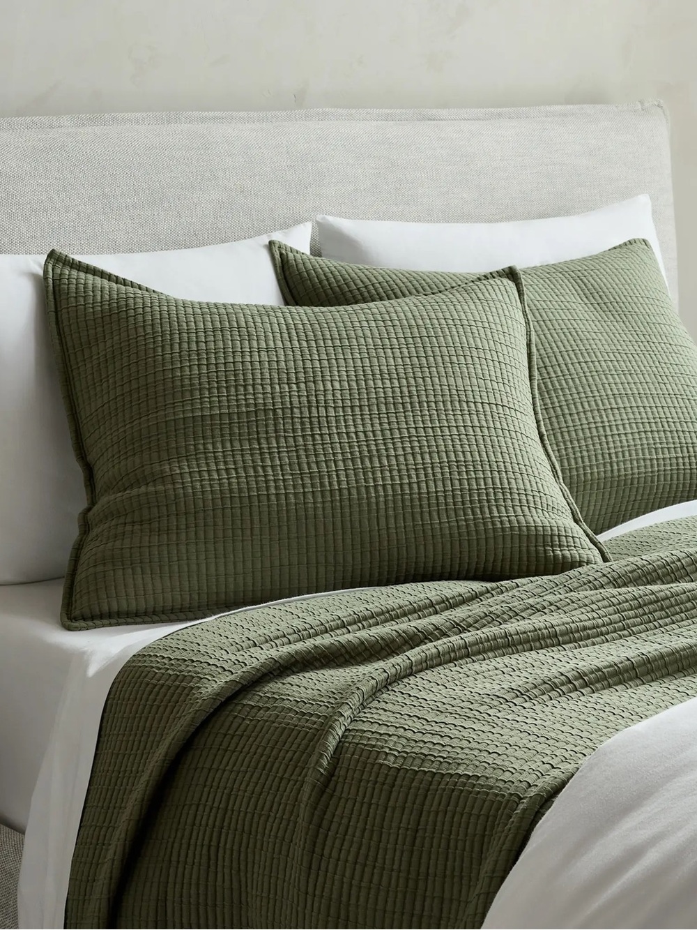 NEW QUINCE Organic Ribbed Cotton Coverlet Set w/ SHAMS olive $154 KING